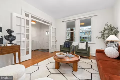 Living - 16 W Street St NW, Washington, DC 20001 photo 3 of 6
