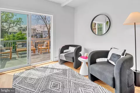 Living - 16 W Street St NW, Washington, DC 20001 photo 5 of 6