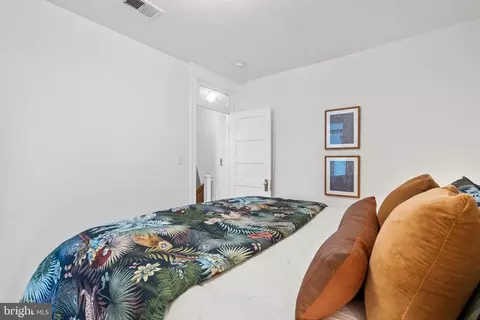 Bedroom - 16 W Street St NW, Washington, DC 20001 photo 2 of 7