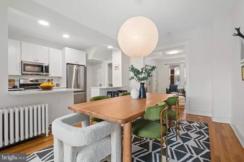 Dining - 16 W Street St NW, Washington, DC 20001 photo 3 of 3