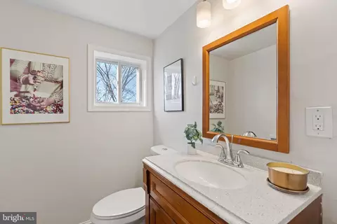 Bath - 16 W Street St NW, Washington, DC 20001 photo 1 of 4