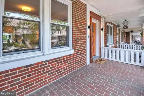 Exterior - 16 W Street St NW, Washington, DC 20001 photo 1 of 13