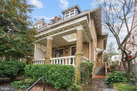 1722 Irving St NW, Washington, DC 20010