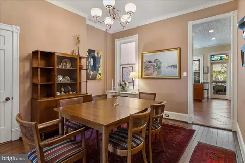 Dining - 233 9th St SE, Washington, DC 20003 photo 3 of 3