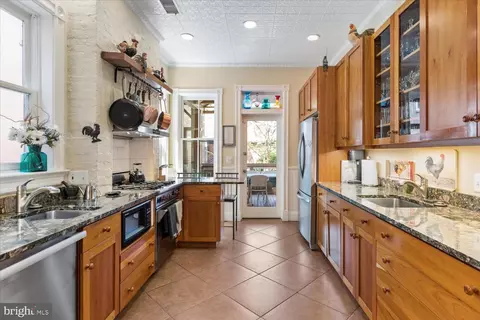 Kitchen - 233 9th St SE, Washington, DC 20003 photo 2 of 4