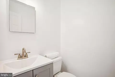 Bath - 1911 C St NE, Washington, DC 20002 photo 3 of 4