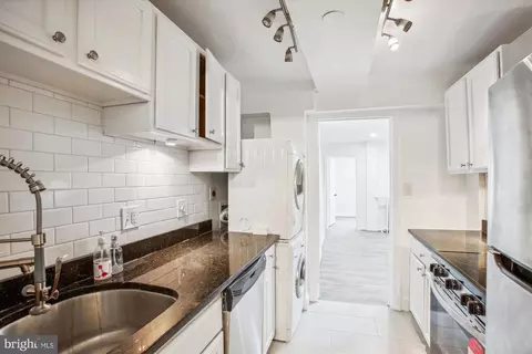 Kitchen - 1911 C St NE, Washington, DC 20002 photo 3 of 4