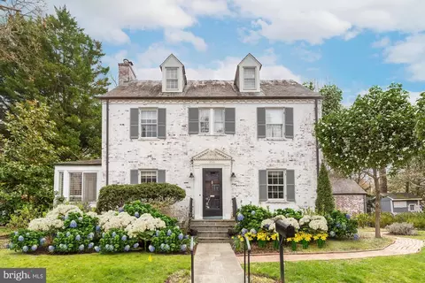 4500 Davenport St NW, Washington, DC 20016