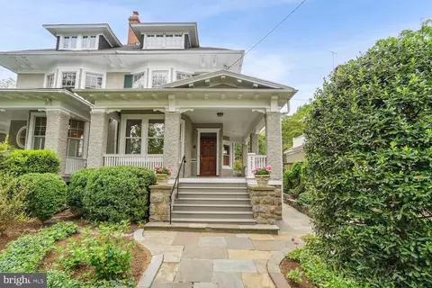 3451 Newark St NW, Washington, DC 20016