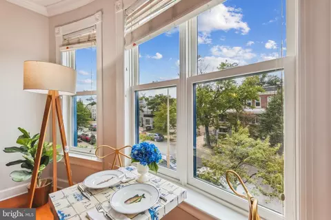 401 13th St NE #302, Washington, DC 20002