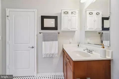 Bath - 401 13th St NE #302, Washington, DC 20002 photo 2 of 2