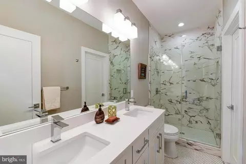 Bath - 1200 Staples St NE #PH 3, Washington, DC 20002 photo 1 of 3