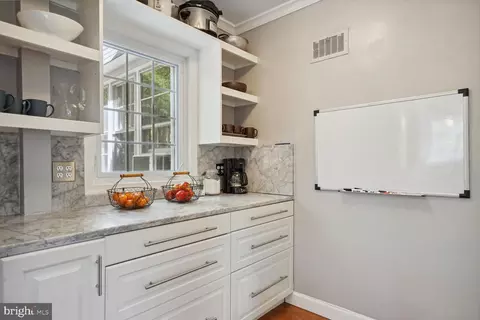 Kitchen - 3113 Quebec Pl NW, Washington, DC 20008 photo 3 of 4