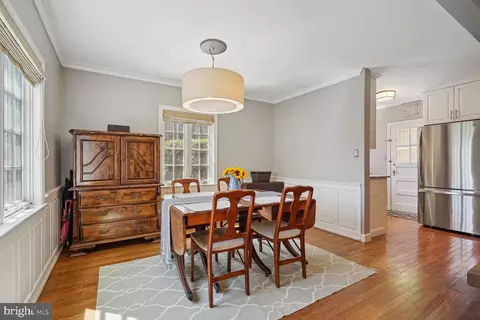 Dining - 3113 Quebec Pl NW, Washington, DC 20008 photo 2 of 3