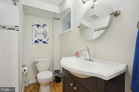 Bath - 3113 Quebec Pl NW, Washington, DC 20008 photo 2 of 2