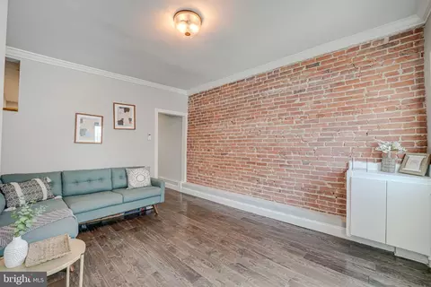 Living - 647 20th St NE, Washington, DC 20002 photo 2 of 2