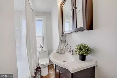 Bath - 647 20th St NE, Washington, DC 20002 photo 1 of 2