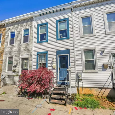 647 20th St NE, Washington, DC 20002