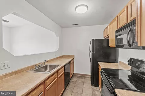 Kitchen - 1238 Penn St NE, Washington, DC 20002 photo 5 of 5