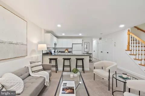 806 Constitution Ave NE, Washington, DC 20002 photo 48