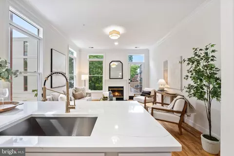 806 Constitution Ave NE, Washington, DC 20002 photo 16