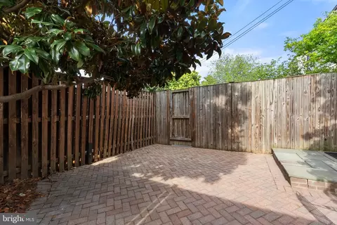 806 Constitution Ave NE, Washington, DC 20002 photo 56