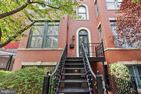 806 Constitution Ave NE, Washington, DC 20002 photo 3