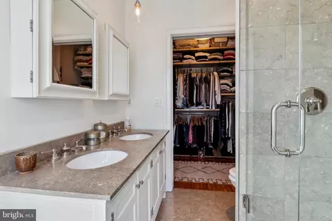 Bath - 1413 E Capitol SE, Washington, DC 20003 photo 3 of 8