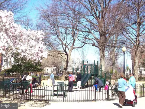 View/Area - 1413 E Capitol SE, Washington, DC 20003 photo 1 of 2