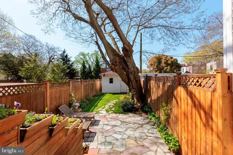 Exterior - 1413 E Capitol SE, Washington, DC 20003 photo 4 of 11