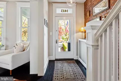 Entry Way - 1413 E Capitol SE, Washington, DC 20003 photo 3 of 9