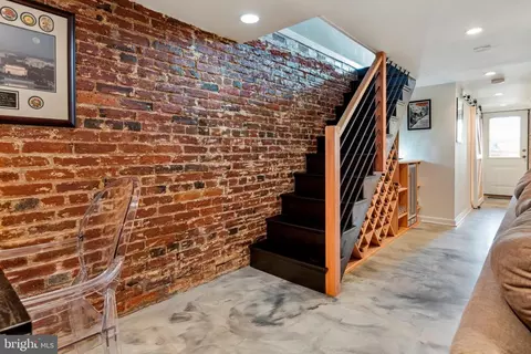 Entry Way - 1413 E Capitol SE, Washington, DC 20003 photo 7 of 9