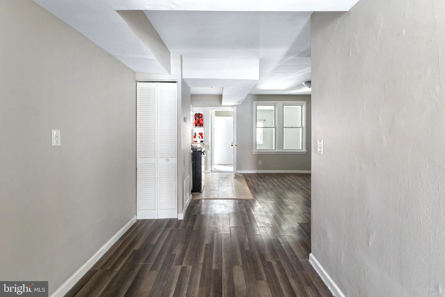 Entry Way - 1212 16th St NE, Washington, DC 20002 photo 4 of 10