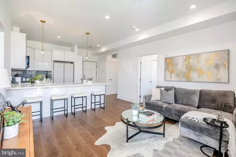 1002 Rhode Island Ave NE #6, Washington, DC 20018