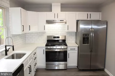 1123 Varney St SE, Washington, DC 20032