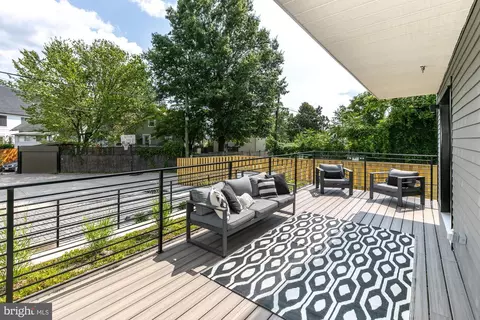 1011 Rhode Island Ave NE #4, Washington, DC 20018