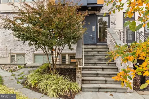 915 12th St NE, Washington, DC 20002 photo 1