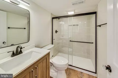 Bath - 625 M St NE, Washington, DC 20002 photo 3 of 3