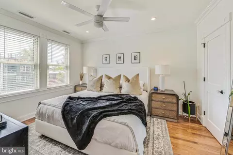 Bedroom - 625 M St NE, Washington, DC 20002 photo 1 of 3