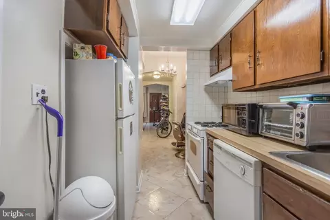 Kitchen - 1500 Oates St NE, Washington, DC 20002 photo 8 of 9