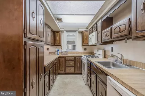 Kitchen - 1500 Oates St NE, Washington, DC 20002 photo 1 of 9