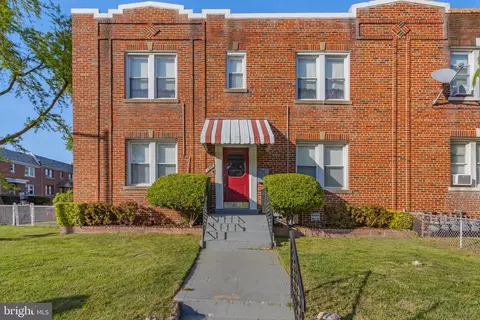 1500 Oates St NE, Washington, DC 20002