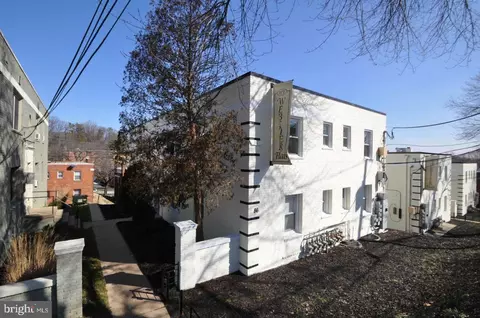 86 Webster St NE #102, Washington, DC 20011
