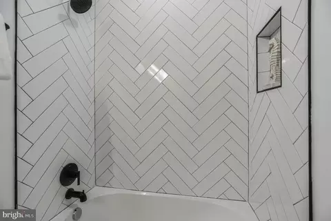 Bath - 1026 4th St NE, Washington, DC 20002 photo 6 of 6