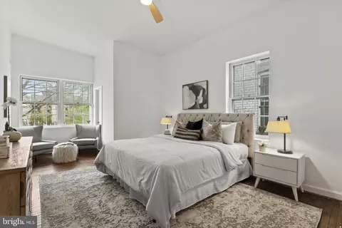 238 14th St SE, Washington, DC 20003 photo 10