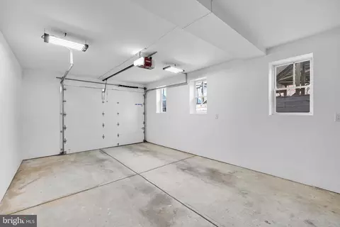 Exterior - 127 R St NE #1, Washington, DC 20002 photo 6 of 10