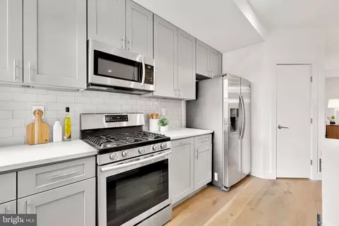 Kitchen - 127 R St NE #1, Washington, DC 20002 photo 6 of 7