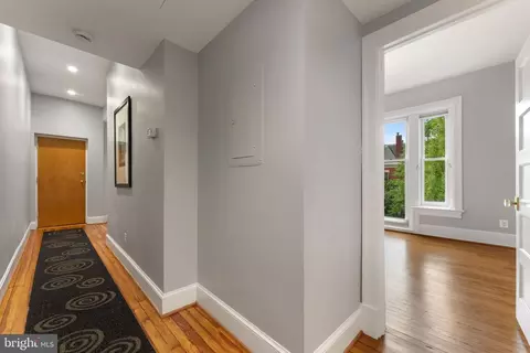 Entry Way - 1200 E Capitol St NE #5, Washington, DC 20002 photo 1 of 1