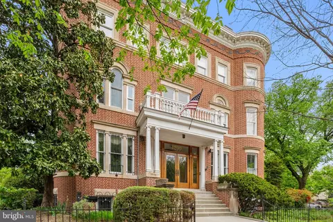 1200 E Capitol St NE #5, Washington, DC 20002