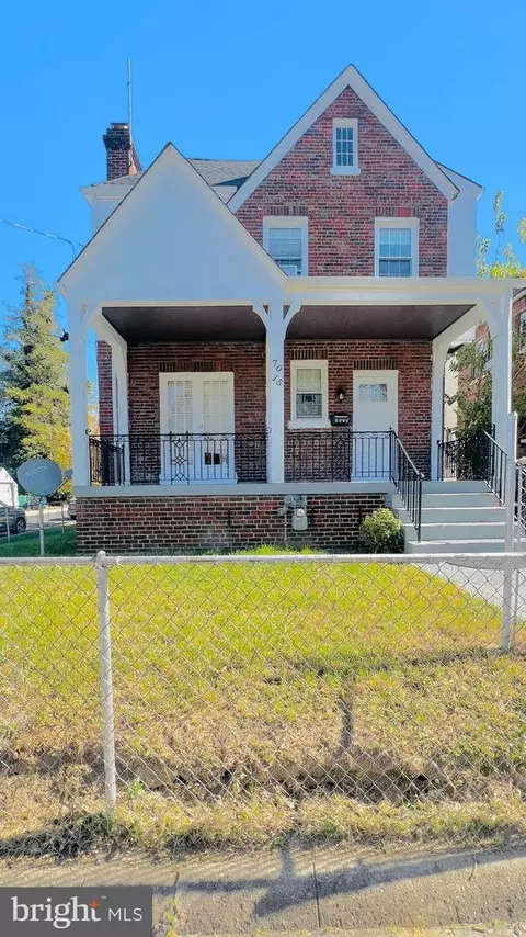 7015 9th St NW, Washington, DC 20012